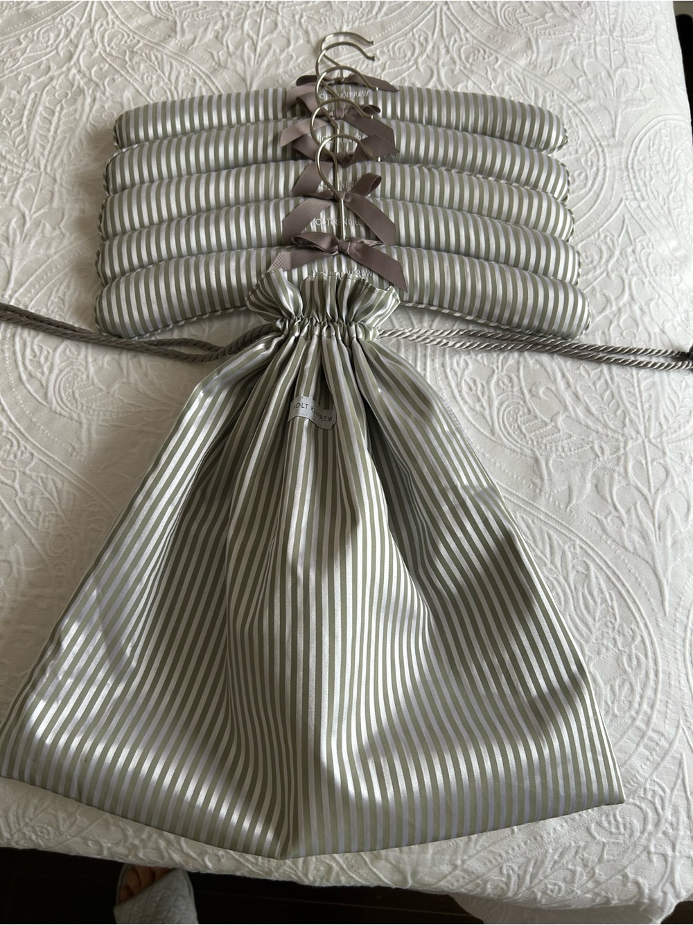 Striped Drawstring Bag with Padded Hangers - Gray/White